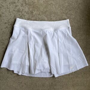 Nike dri-fit athletic skort tennis skirt white NWT